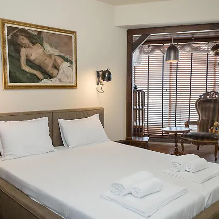 Modern Comfort & Vintage Charm With Panoramic View By Flat Mаnаger דירה וארנה
